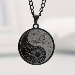Amuleta - Medalionul cu Yin si Yang model 2